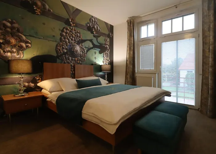 Hotell Boutique Golf Garni 3*